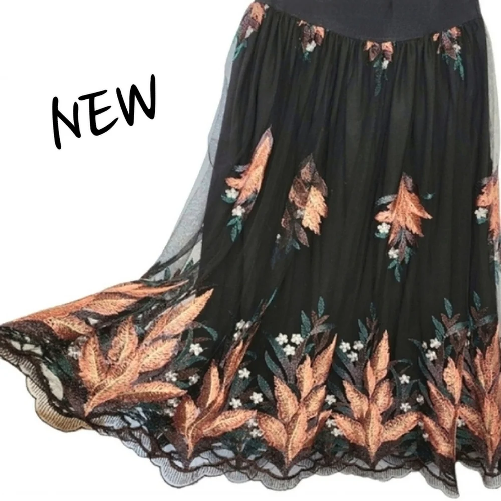 Dixie skirt embroidered chiffon full black size 6/8 - Picture 12 of 12